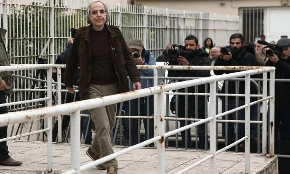 Απεργία πείνας Κουφοντίνα - Θύματα τρομοκρατίας: Ζητήστε από το δολοφόνο να διακόψει την απεργία